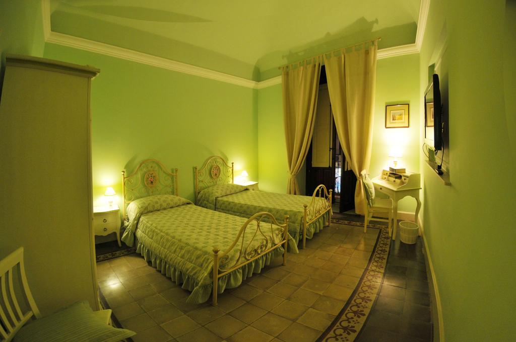 Al Duomo Inn Catania Room photo